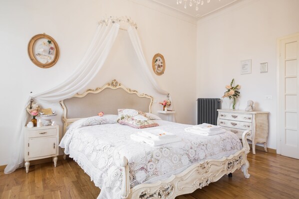 Comfort Room (Camera 1 Signora)