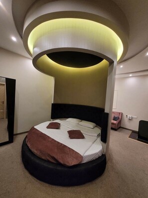 Room - Hotel Roma Yerevan & Tours (Yerevan)