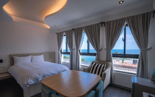 Rose Villa