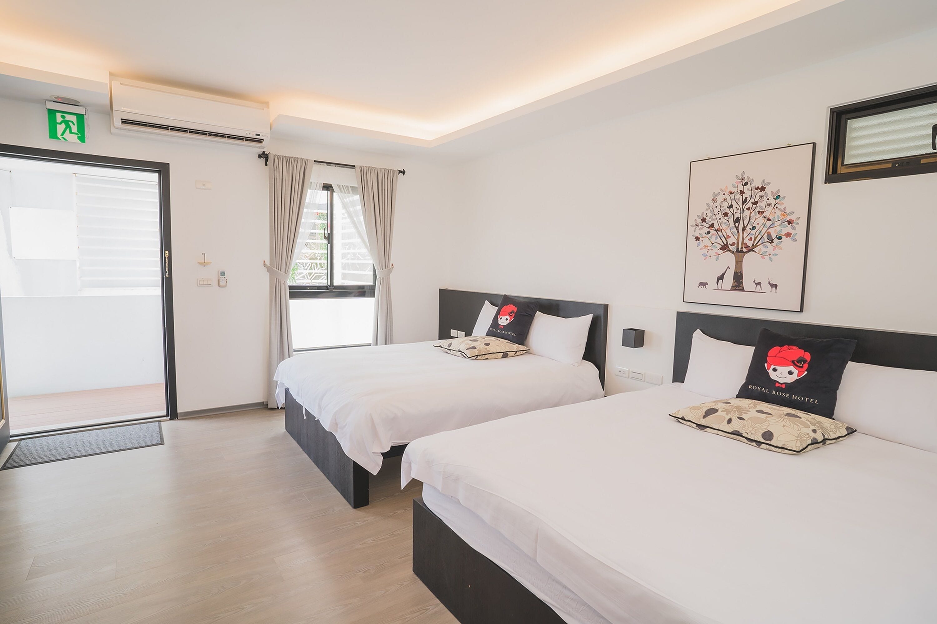 Economy-Vierbettzimmer, 2 Doppelbetten, Nichtraucher