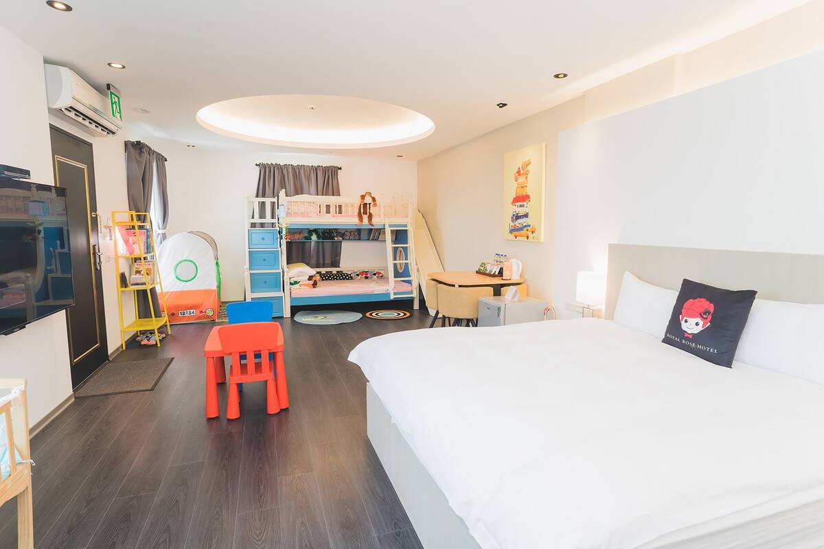 Camas plegables/adicionales, wifi gratis y ropa de cama 