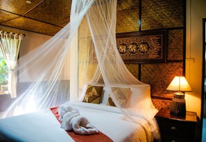 Superior Room | Free WiFi, bed sheets, wheelchair access