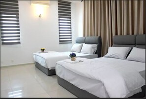 Comfort House, 4 Bedrooms | 4 bedrooms, premium bedding, individually furnished, desk - Cheras TY Cozy Homestay (Cheras)