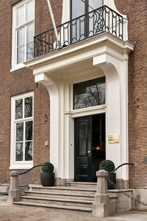 การตกแต่งภายนอก