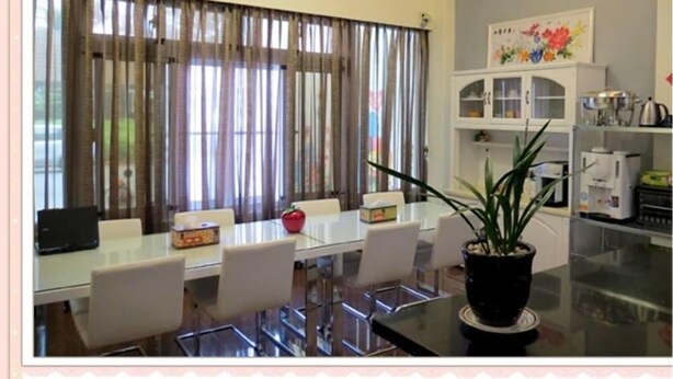 Lobby sitting area - Fifi House (Taitung)