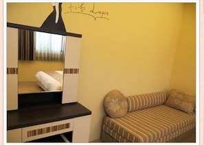 Classic Double Room | Desk, blackout drapes, rollaway beds, free WiFi
