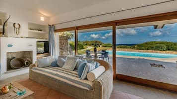 Villa, 5 Bedrooms | Living area | Flat-screen TV