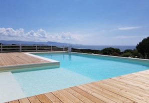 Seasonal outdoor pool - Villa La Bitta (Badesi)