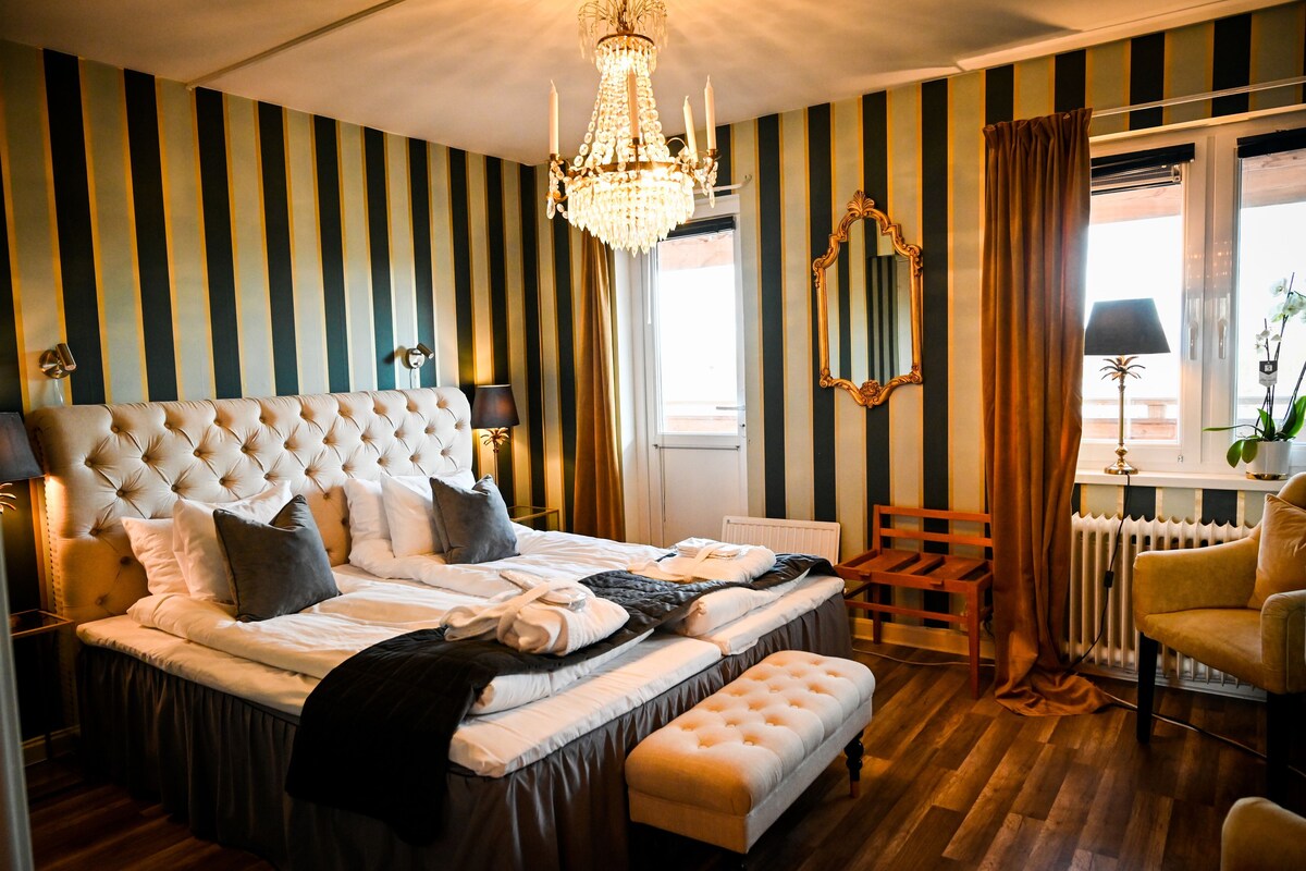 Ropa de cama de alta calidad, minibar y wifi gratis 