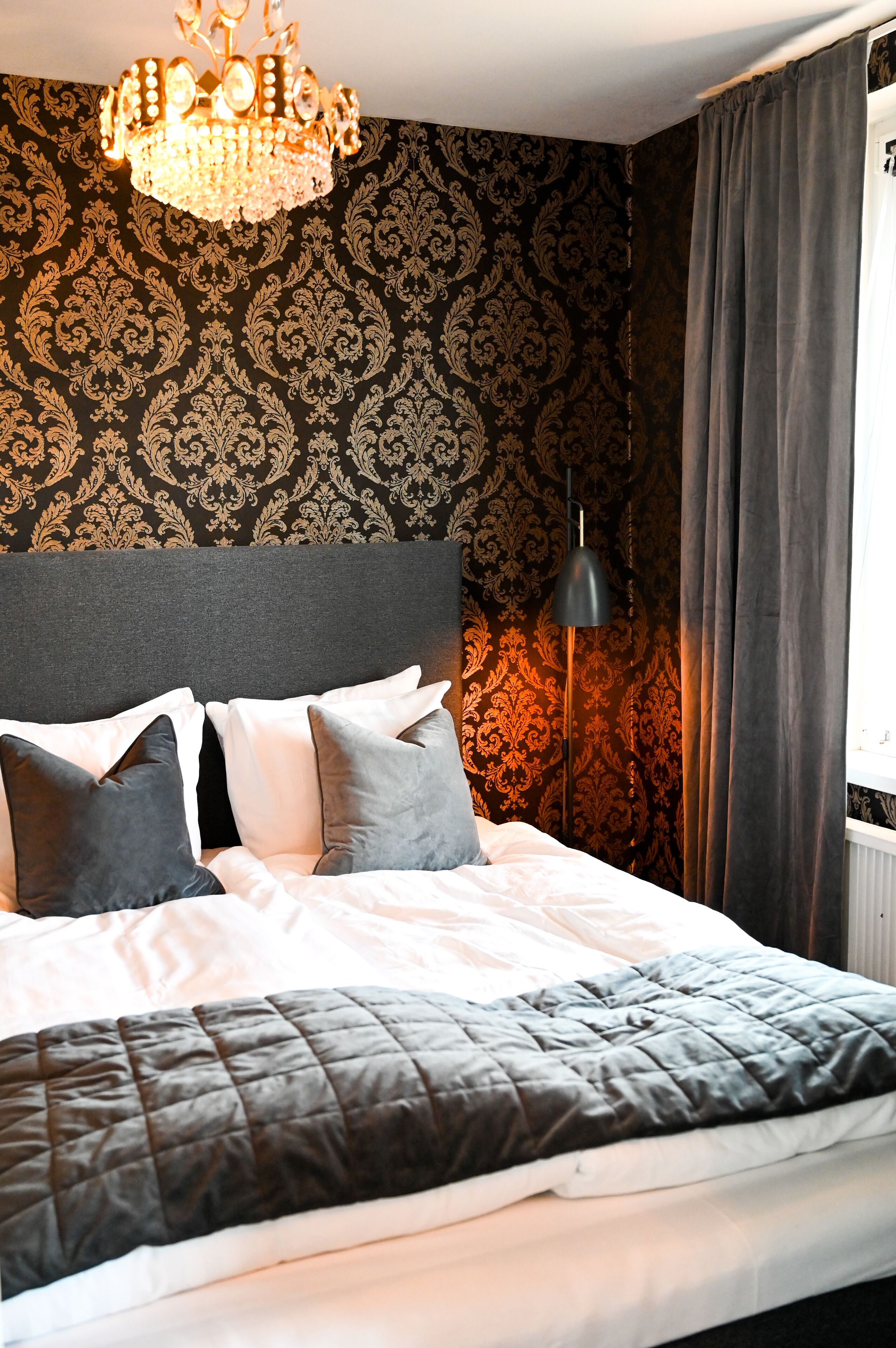 standard double room, balcony | premium bedding, minibar, individually decorated, individually furnished