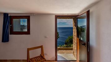 Vila, 4 quartos, piscina particular | Comodidades do quarto