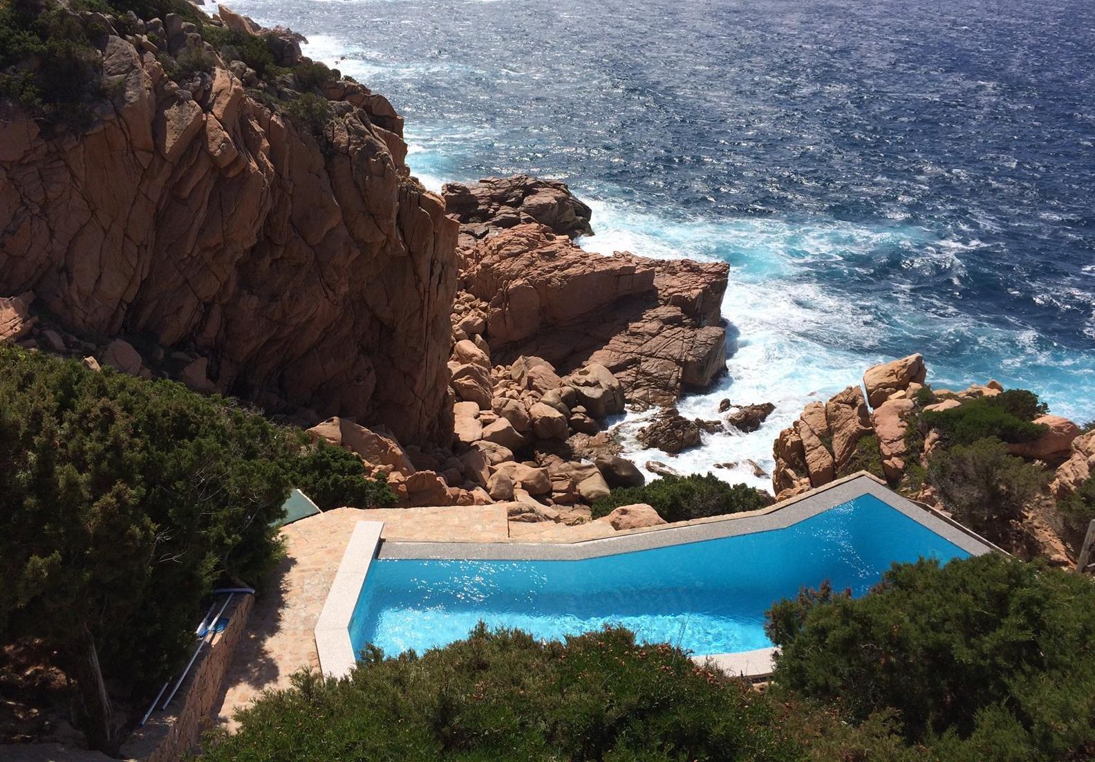 Piscina externa sazonal