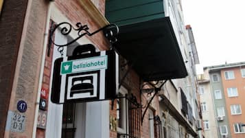 Fachada de la propiedad