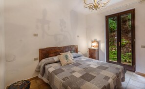 Villa, 2 Bedrooms | 2 bedrooms, desk, cribs/infant beds, WiFi - Villa Porcospino (Trinità d'Agultu e Vignola)