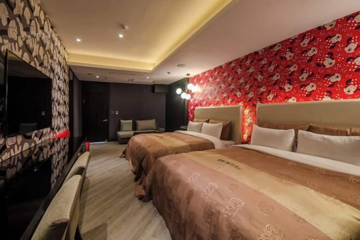 Desk, blackout curtains, free WiFi, bed sheets