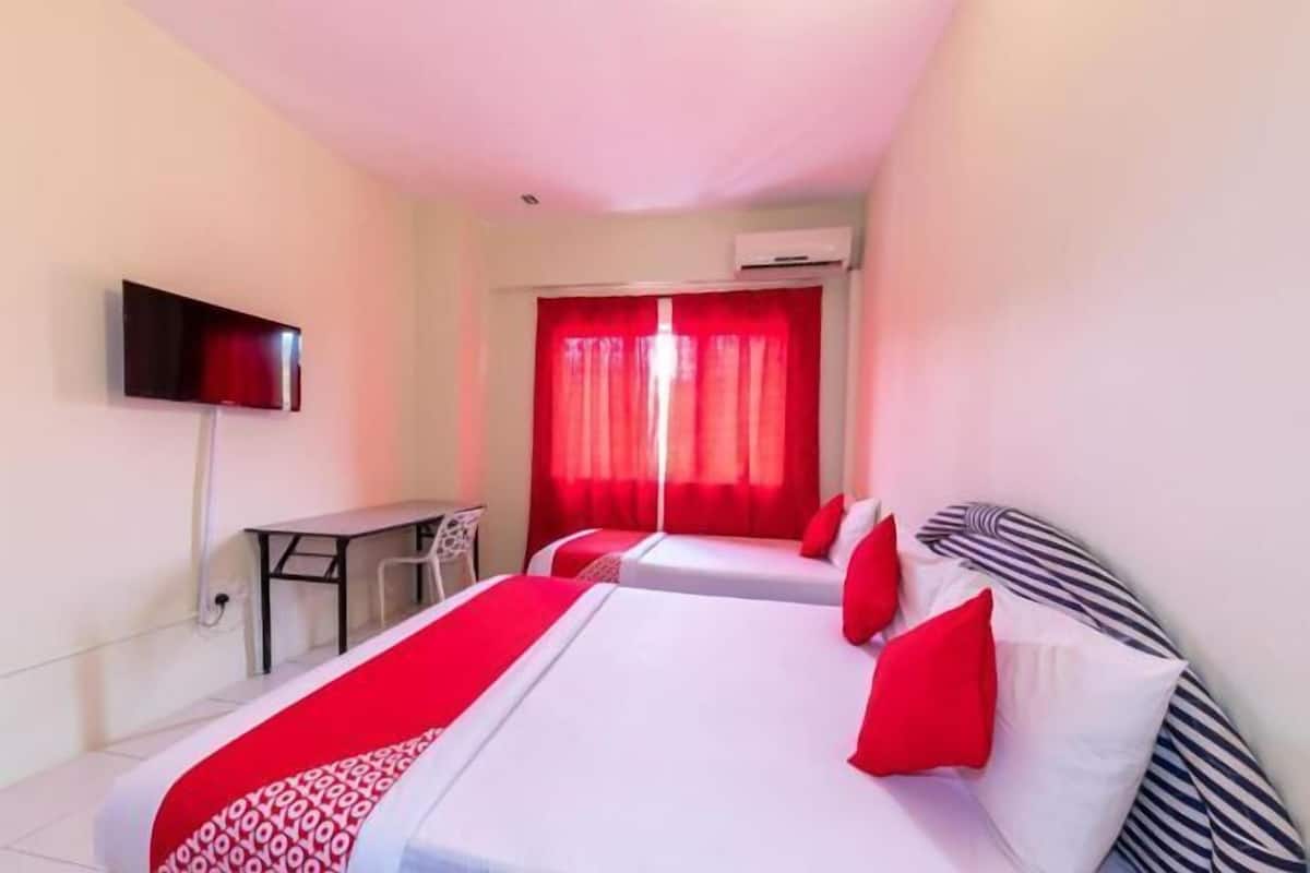 Desk, free WiFi, bed sheets