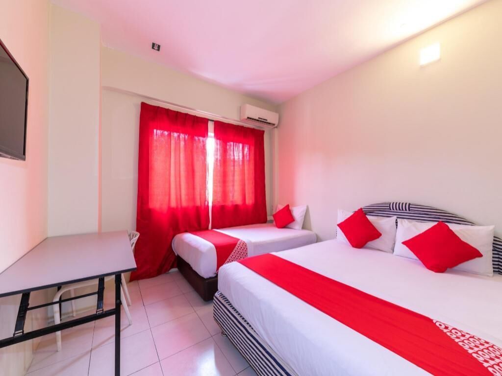 Desk, free WiFi, bed sheets