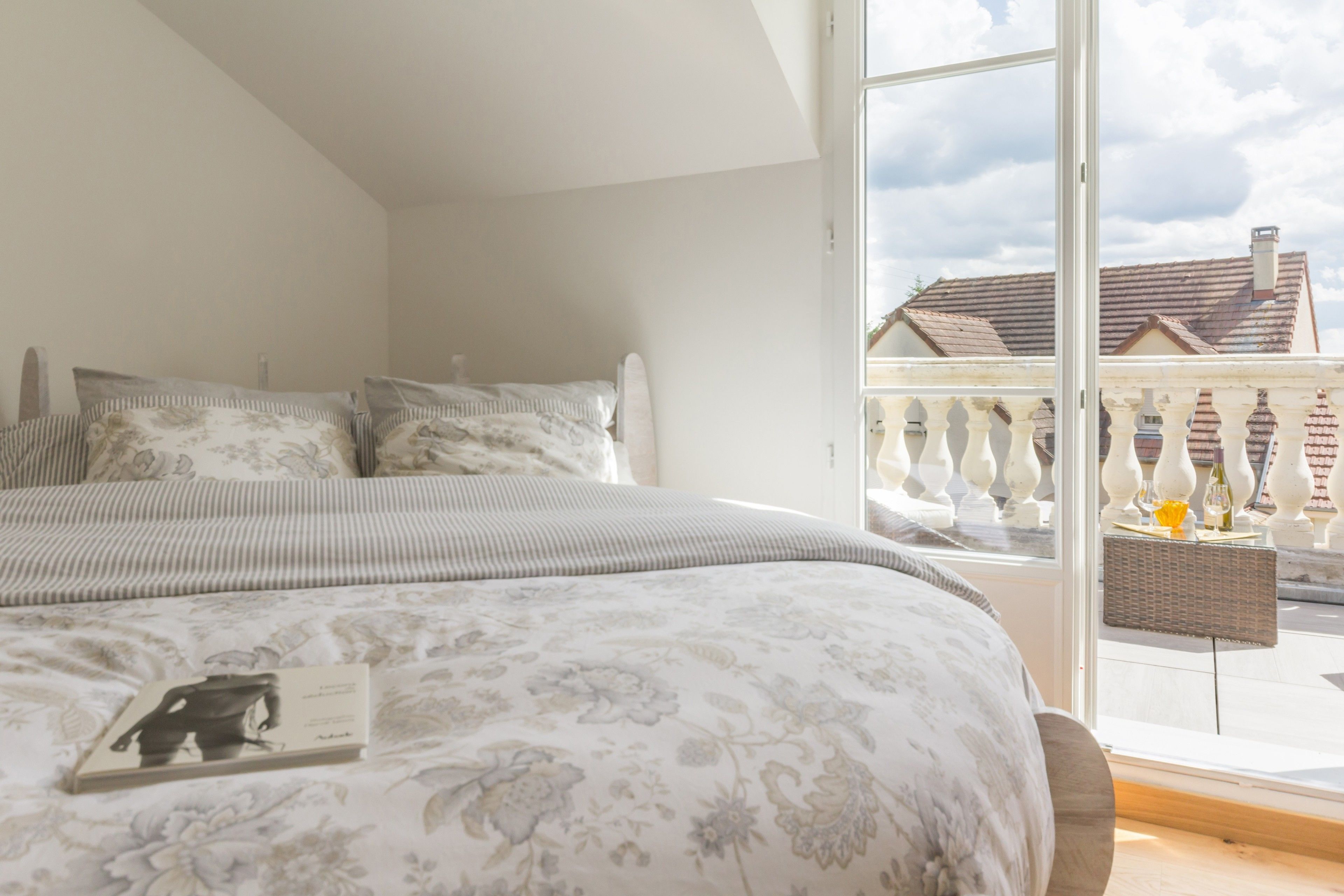 Deluxe Double Room, 1 Queen Bed | Premium bedding, pillow-top beds, minibar, individually decorated