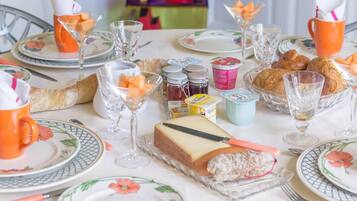 Daily local cuisine breakfast (EUR 15 per person)