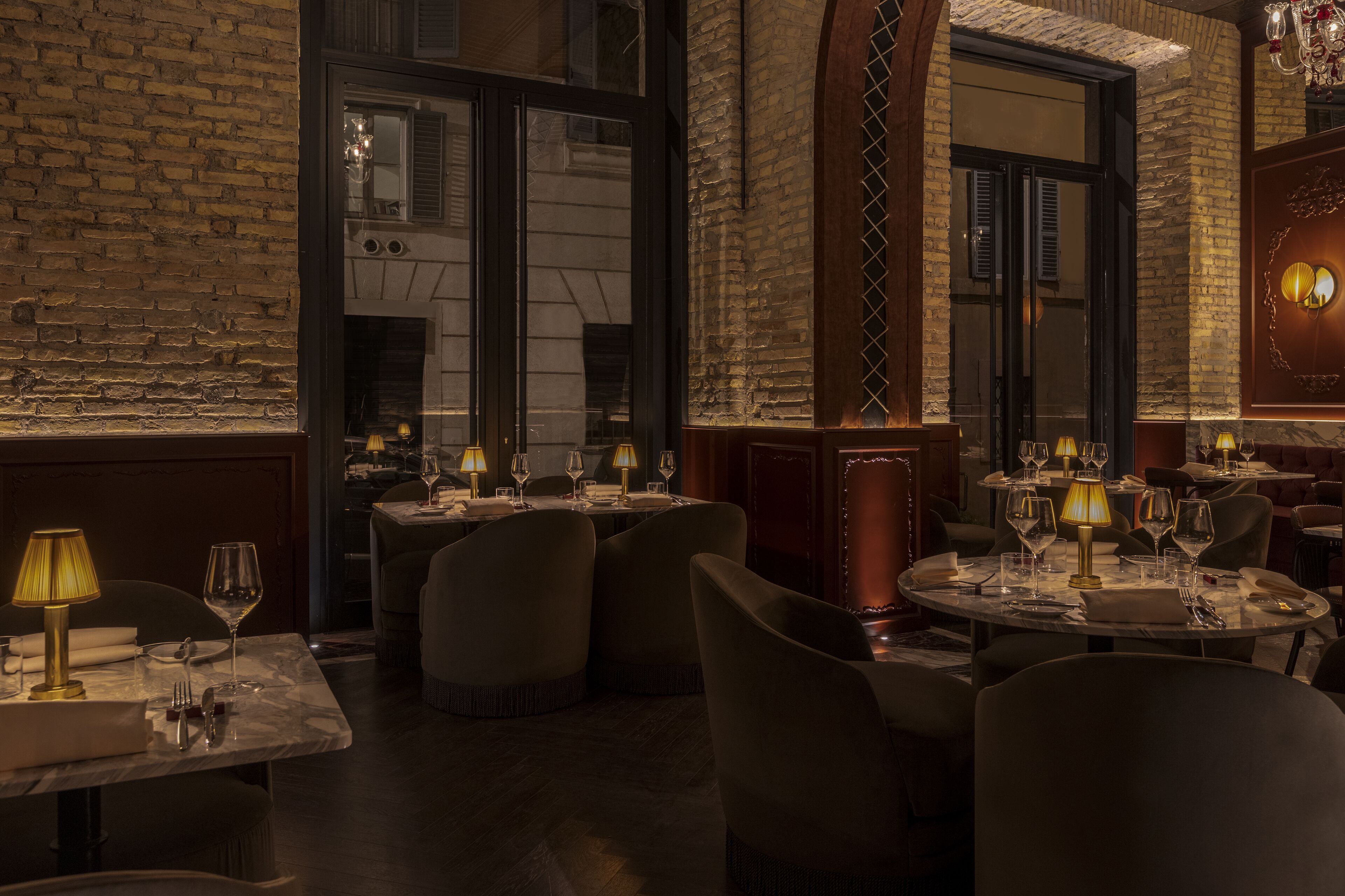 3 restaurants, serveren ontbijt, lunch, diner, Mexicaanse gerechten