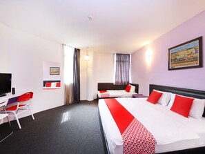 Familie suite, niet-roken | Een bureau, gratis wifi