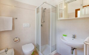 Bathroom - Villetta Nuvola Bianca (Trinità d'Agultu e Vignola)