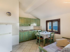 Villa, 1 Bedroom | Private kitchenette | Fridge, stovetop, dishwasher, espresso maker