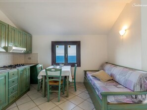 Villa, 1 Schlafzimmer | Eigene Kochnische | Kühlschrank, Herdplatte, Geschirrspüler, Espressomaschine