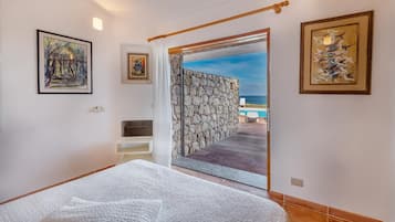 Villa, 4 Bedrooms, Private Pool | Room amenity