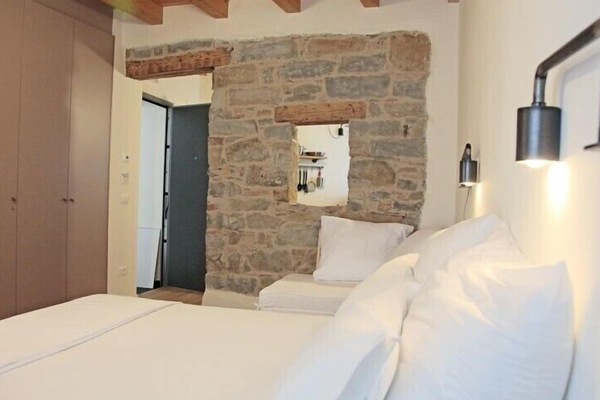 Comfort Apartment | 1 bedroom, down comforters, individually furnished, desk