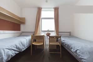 Desk, free WiFi, bed sheets - Davies Court - Hostel (London)