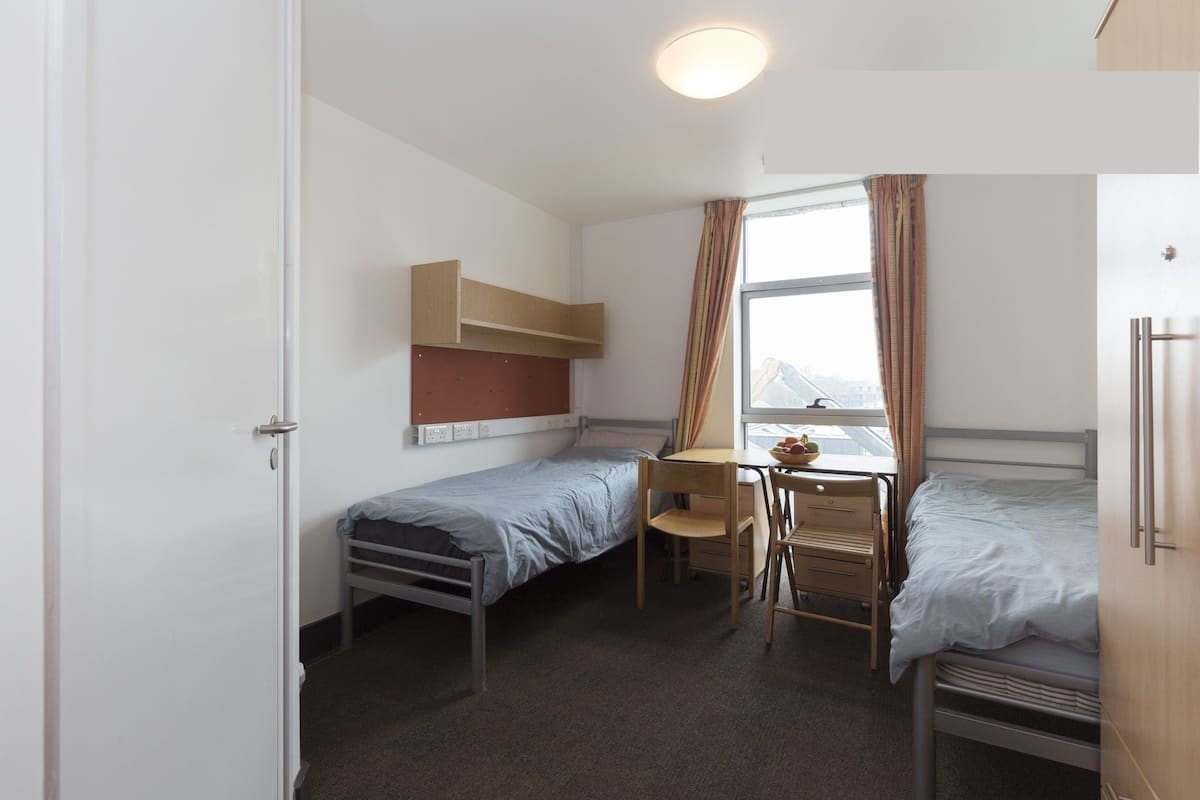Desk, free WiFi, bed sheets