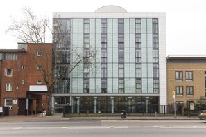 Entrada de la propiedad