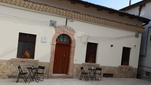 Esterni