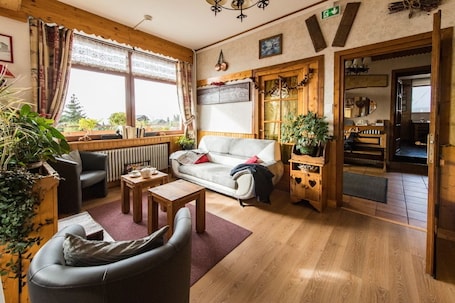 Sala de estar en el lobby