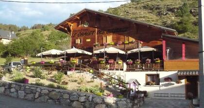 Le Chalet