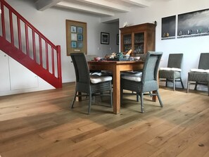 Pintu masuk interior