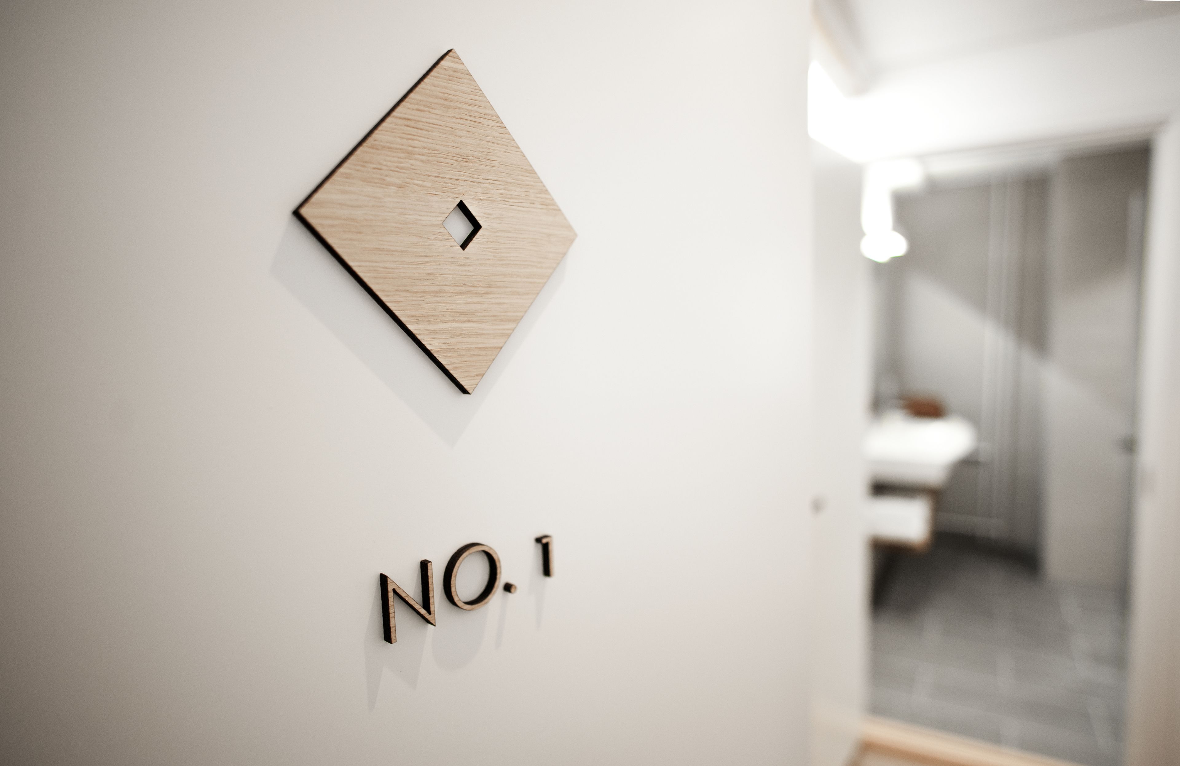 double room, 1 queen bed, non smoking | room amenity