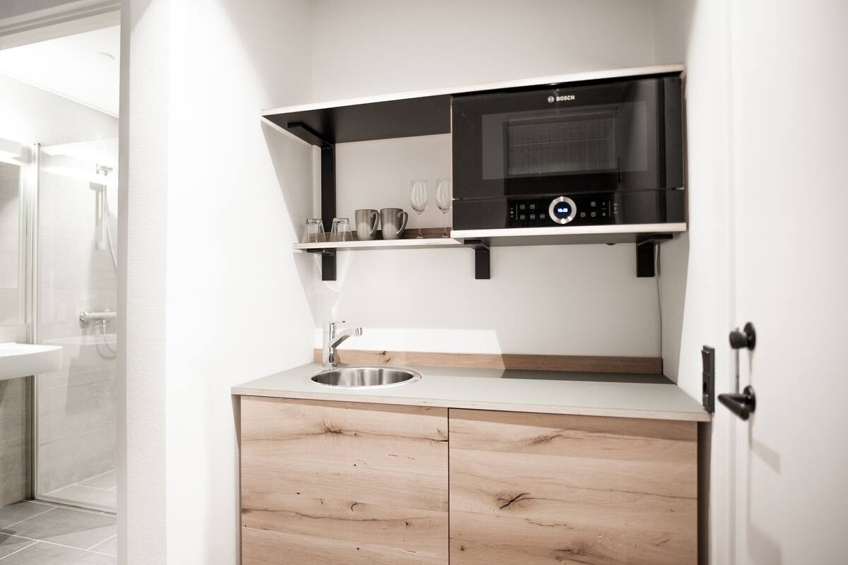 economy double room, 1 double bed, non smoking | private kitchenette | electric kettle