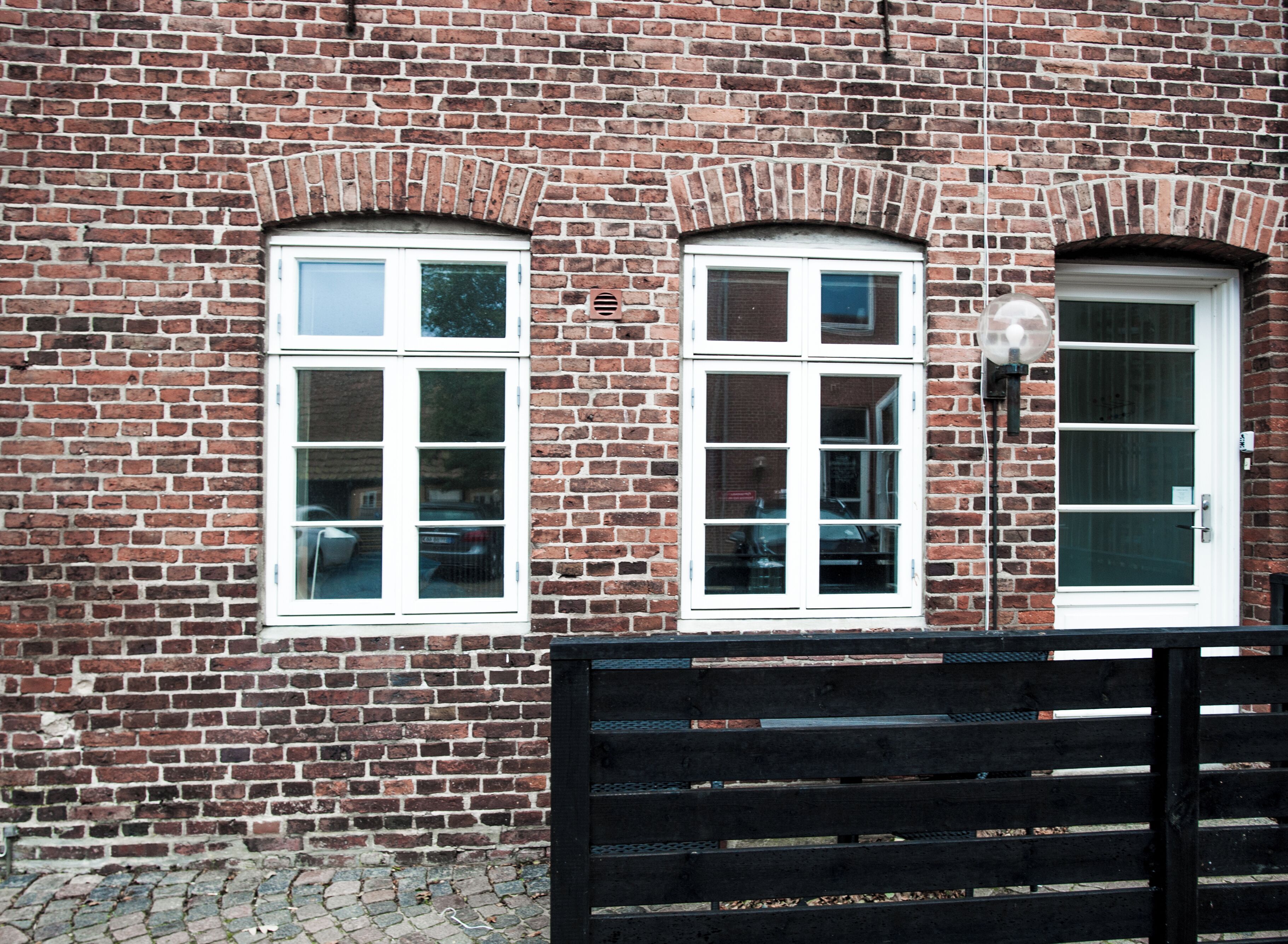 family apartment | view from room