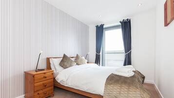 Appartamento Luxury, accessibile ai disabili | 2 camere, ferro/asse da stiro, Wi-Fi gratuito, lenzuola