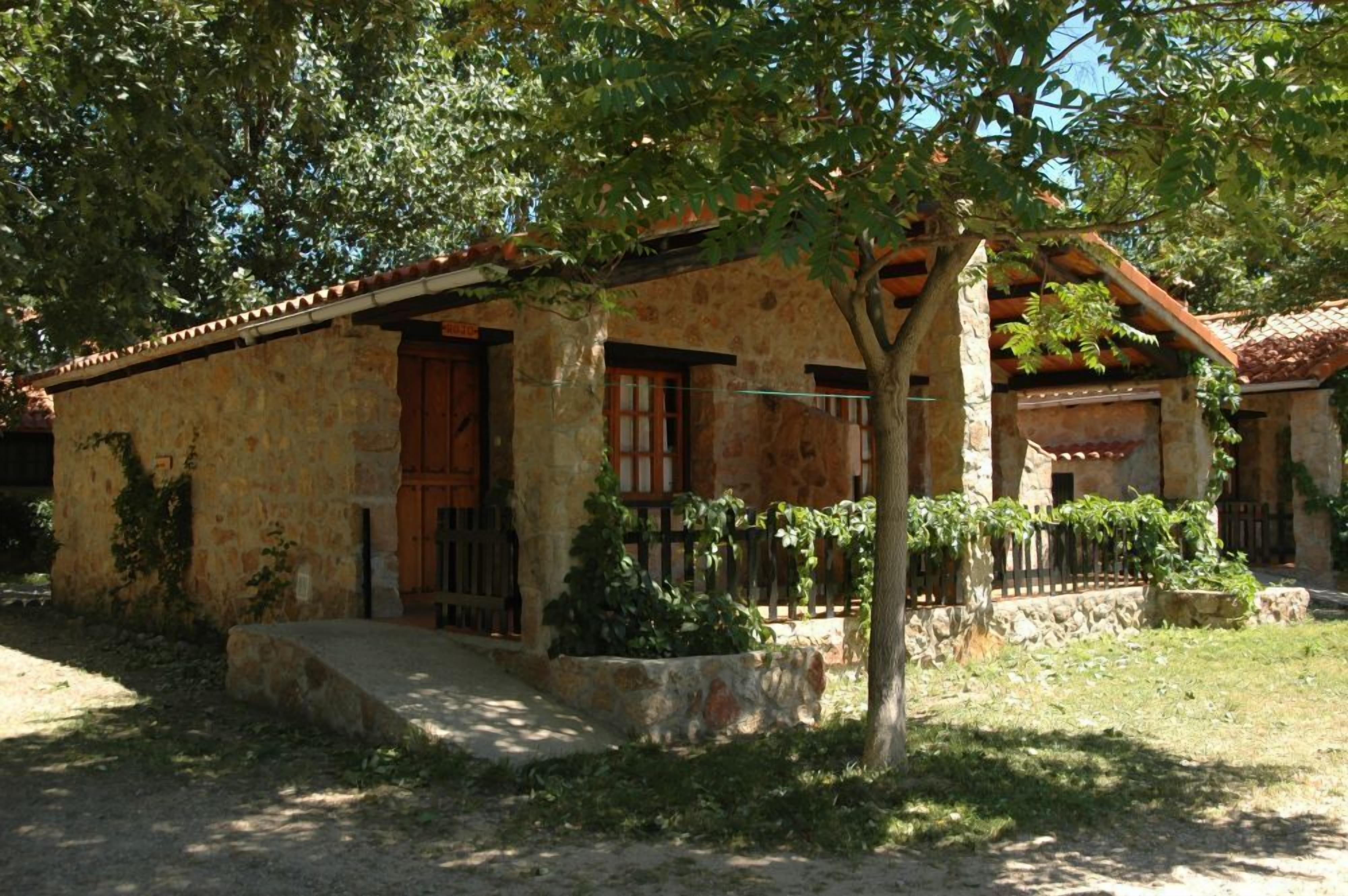 Bungalow, 1 Bedroom | Free cribs/infant beds, free WiFi