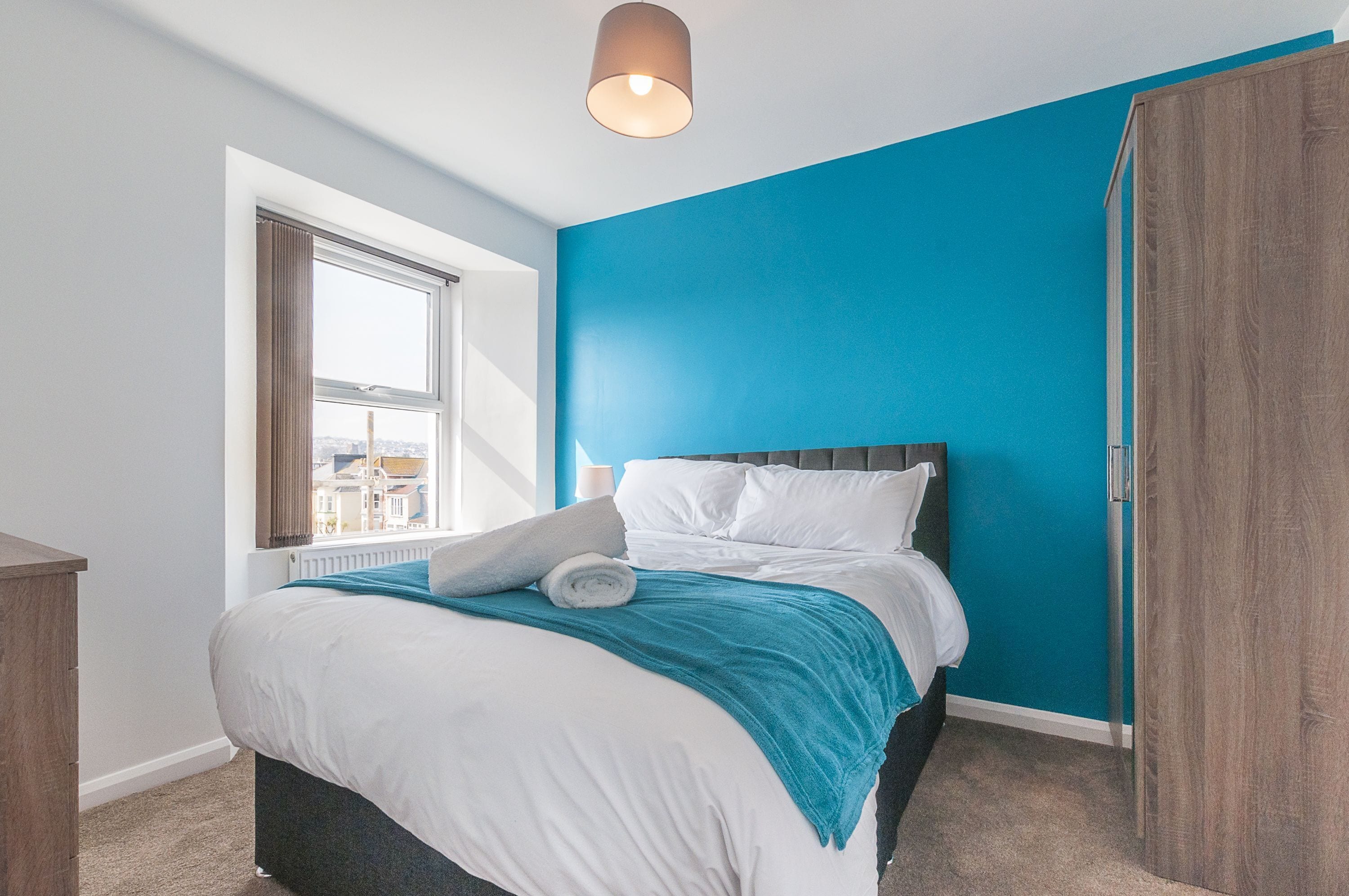 shoalstone | 1 bedroom, soundproofing, iron/ironing board, free wifi