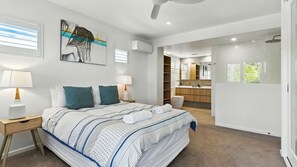 3 chambres, bureau, fer et planche Ă repasser, Wi-Fi