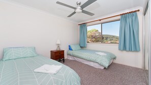 2 bedrooms, Internet, bed sheets