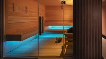 Couples treatment room(s), sauna, steam room, Turkish bath/hammam