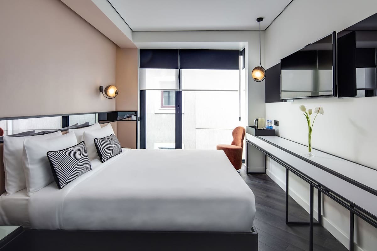 Minibar, két bảo mật tại phòng, màn/rèm cản sáng, phòng cách âm 