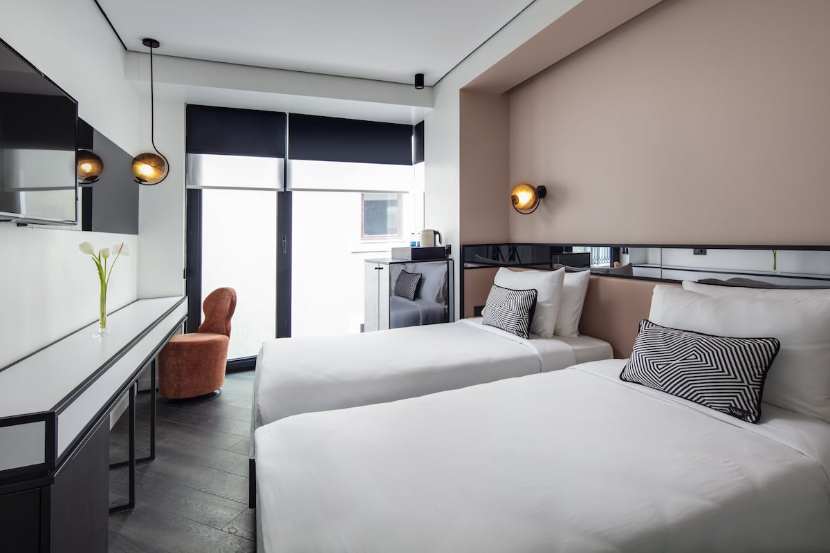 Phòng 2 giường đơn Tiêu chuẩn | Minibar, két bảo mật tại phòng, màn/rèm cản sáng, phòng cách âm 