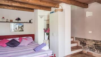 1 chambre, Wi-Fi gratuit, draps fournis