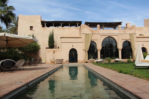 Traditional riad, house staff, the art of living of Morocco.